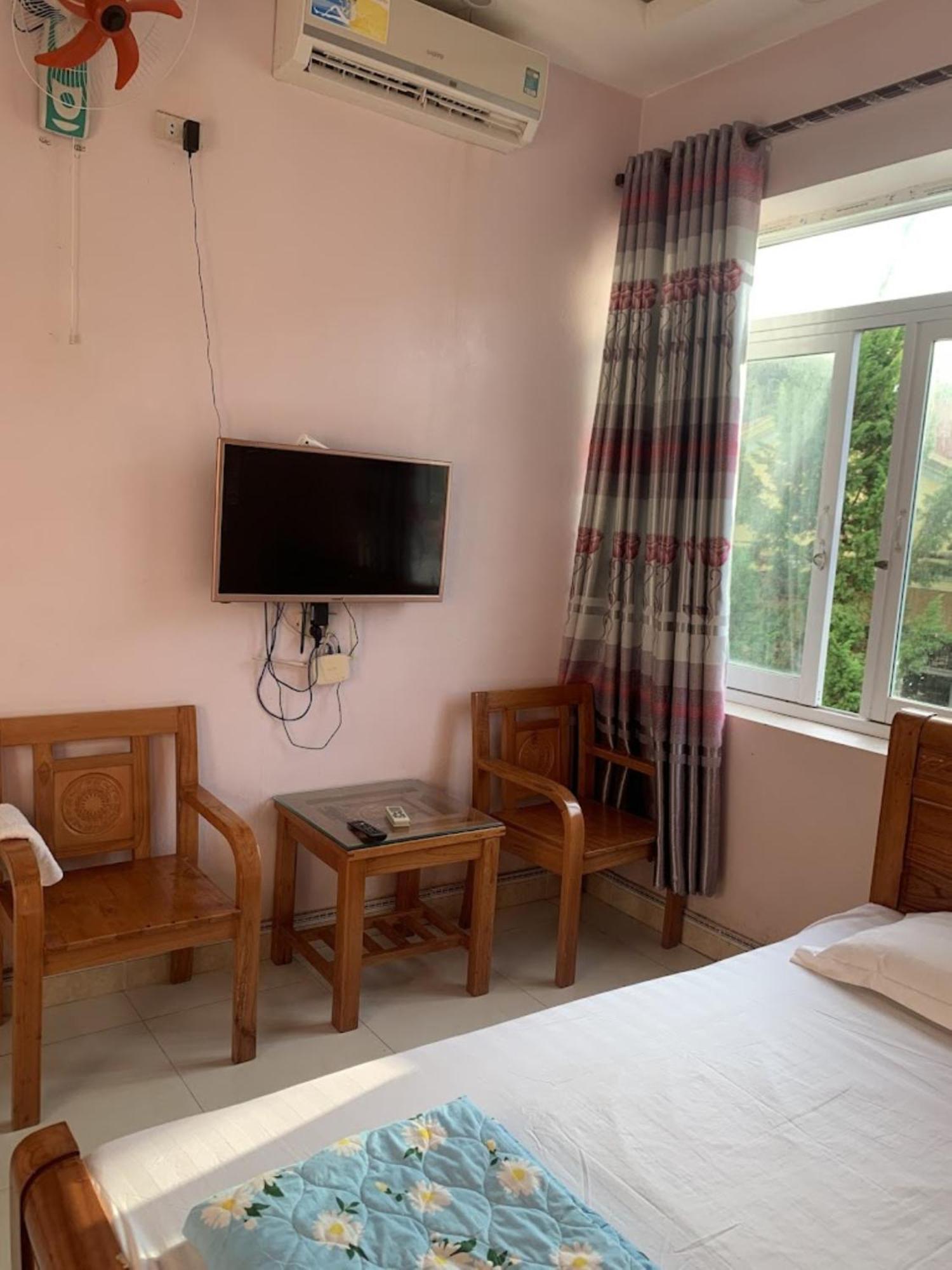 Nhu Quynh Hotel Bao Lac Exteriör bild